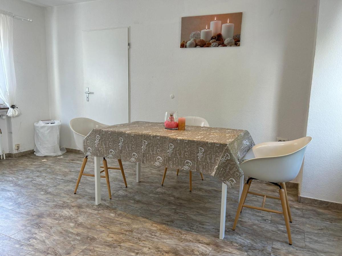 Gemuetliches Familienhaus - Fuehlt Euch Wohl Lägenhet Oldenburg Exteriör bild