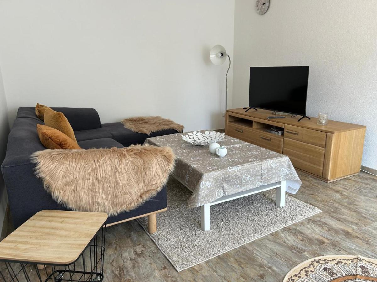 Gemuetliches Familienhaus - Fuehlt Euch Wohl Lägenhet Oldenburg Exteriör bild