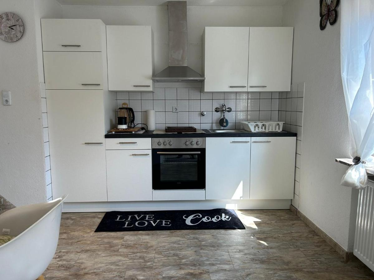 Gemuetliches Familienhaus - Fuehlt Euch Wohl Lägenhet Oldenburg Exteriör bild