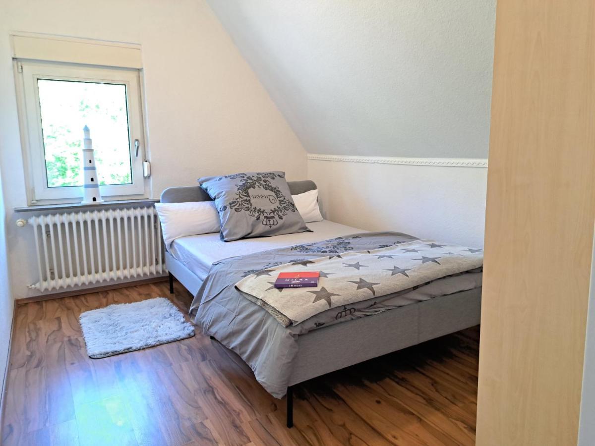 Gemuetliches Familienhaus - Fuehlt Euch Wohl Lägenhet Oldenburg Exteriör bild