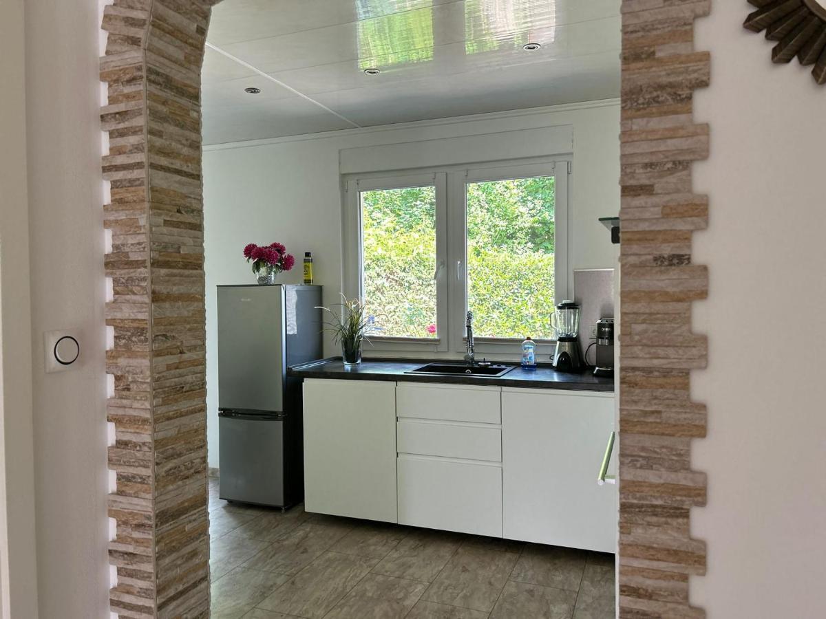 Gemuetliches Familienhaus - Fuehlt Euch Wohl Lägenhet Oldenburg Exteriör bild
